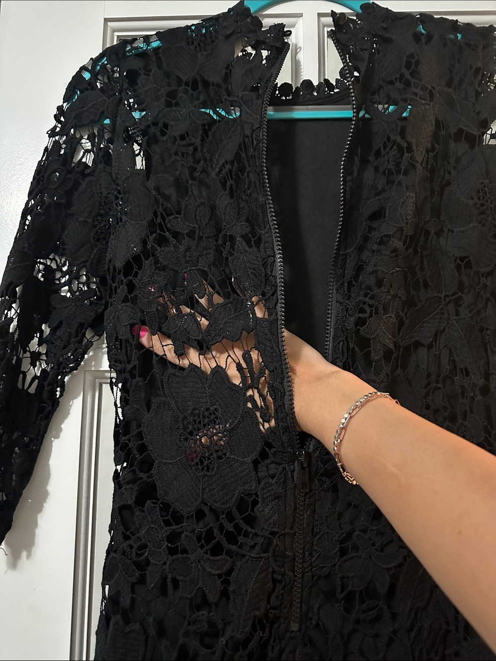 tea n rose Black Floral Lace 3/4 Sleeve Dress - Picture 3 of 4